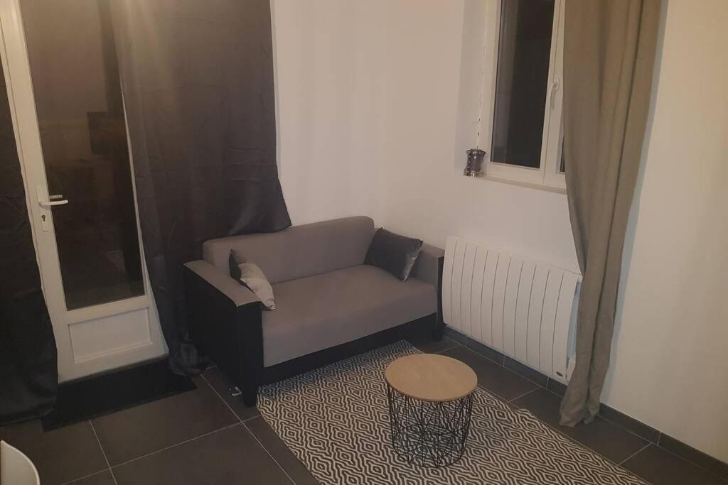 petite maison au calme Apartment Macey  Exterior foto