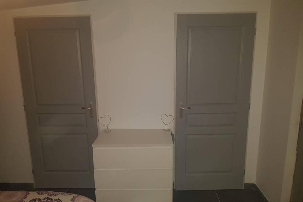 petite maison au calme Apartment Macey  Exterior foto